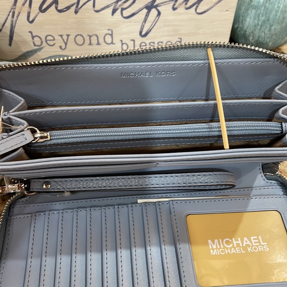 NWT Michael Kors Lg Continental Wallet/Wristlet - Picture 6 of 7